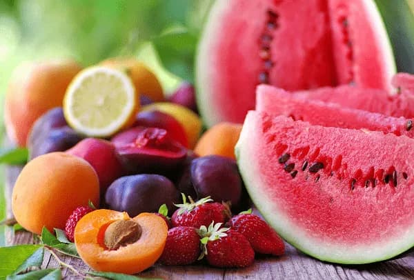 Sugar in fruit - The Truth About Sugar and Carbs in Fruit